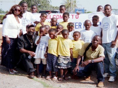 Paul & Masa with children